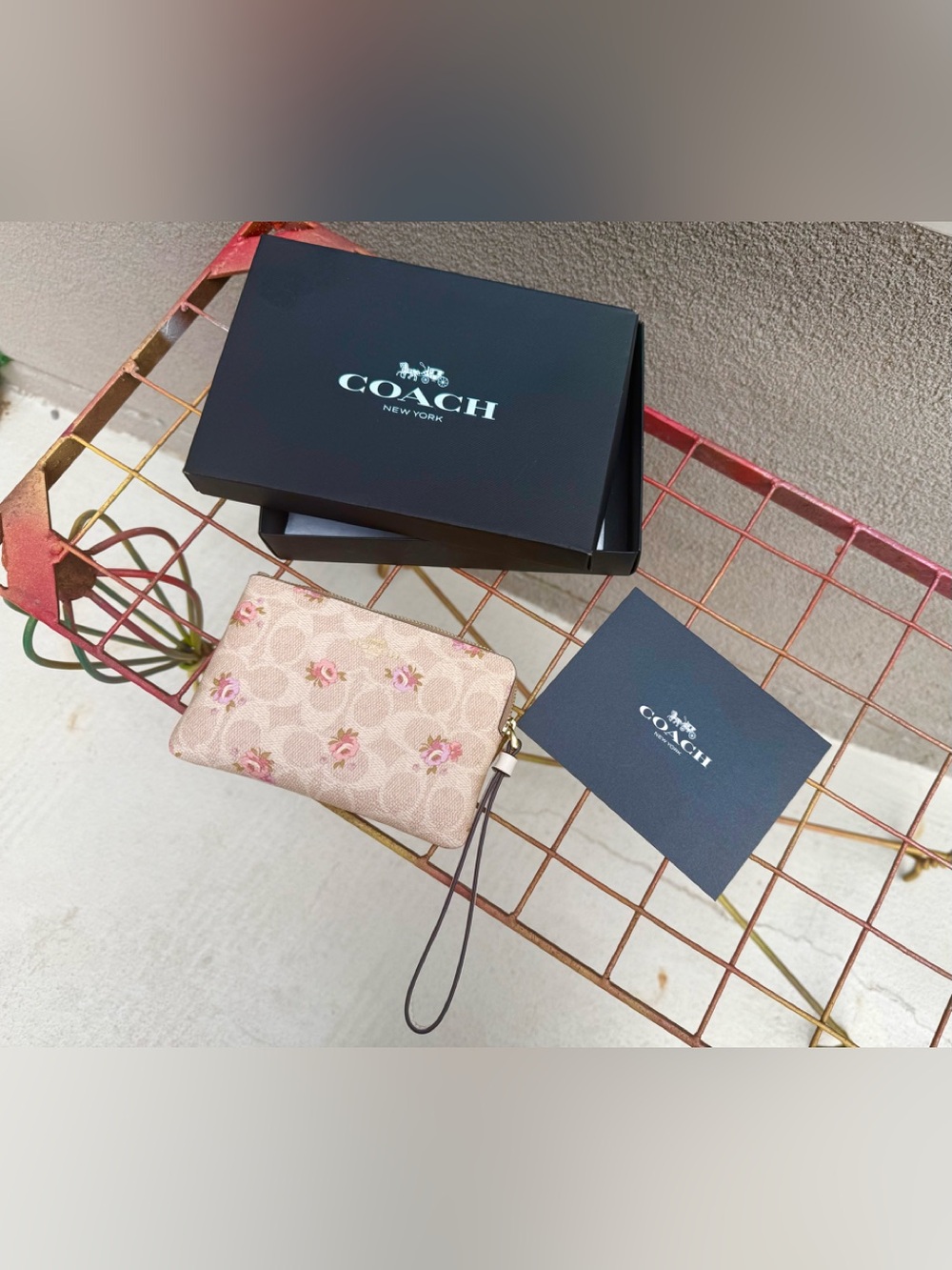 Coach Signature Canvas Corner Zip Wristlet Floral Print NWT